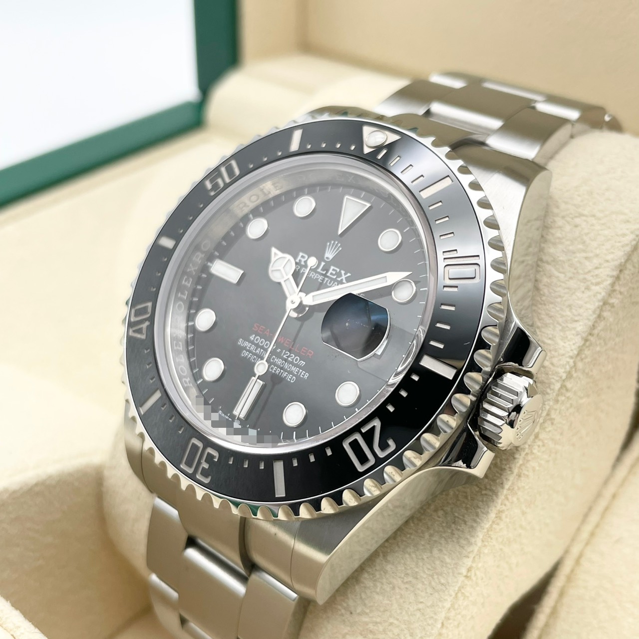 ロレックス シードゥエラー 126600 ブラック  43mm