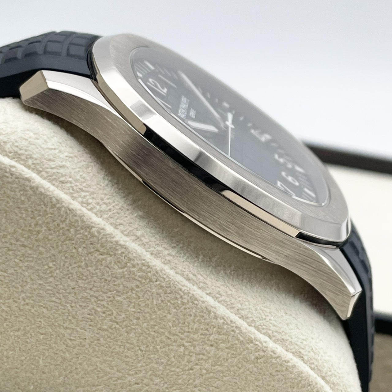 パテックフィリップ アクアノート 5168G-001 ブルー 42.2mm