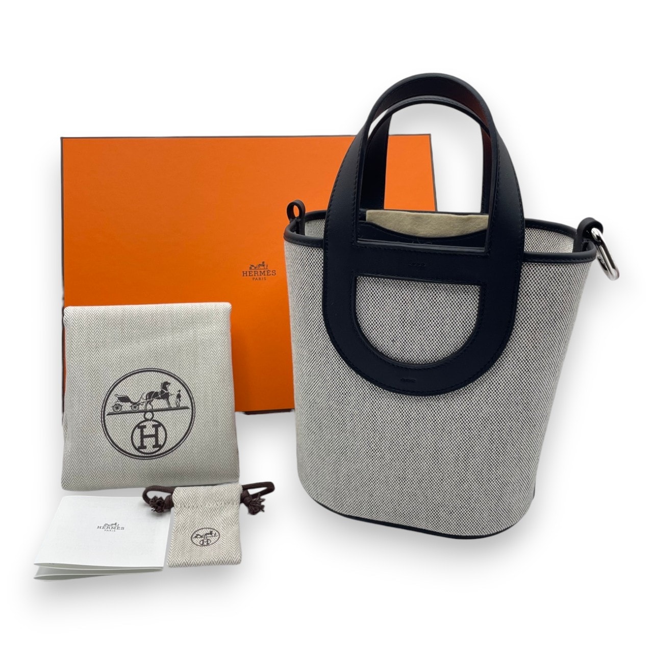 エルメス インザループ 18 ノワール/エクリュ スイフト/トワルアッシュ シルバー金具 K刻印