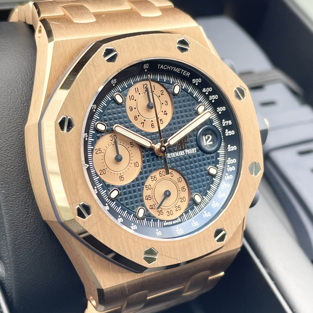 【国内最安！】オーデマピゲ ロイヤルオーク オフショア  26238OR.OO.2000OR.01 ピンクゴールド 42mm