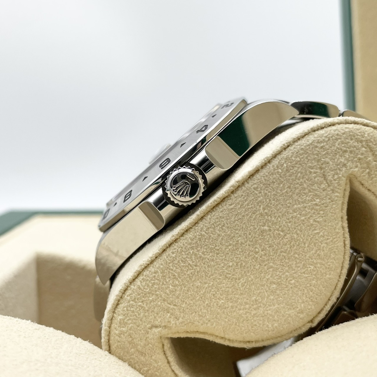 ロレックス エクスプローラーII 216570 ブラック  42mm