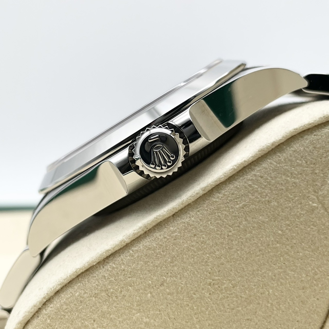 ロレックス エアキング 126900 ブラック オイスターブレス 40mm