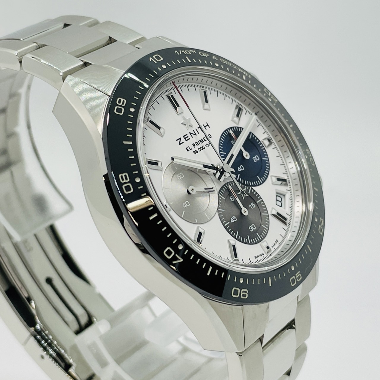 ゼニス　ZENITH　クロノマスタースポーツ　03.3100.3600/69.M3100　ホワイト　41mm