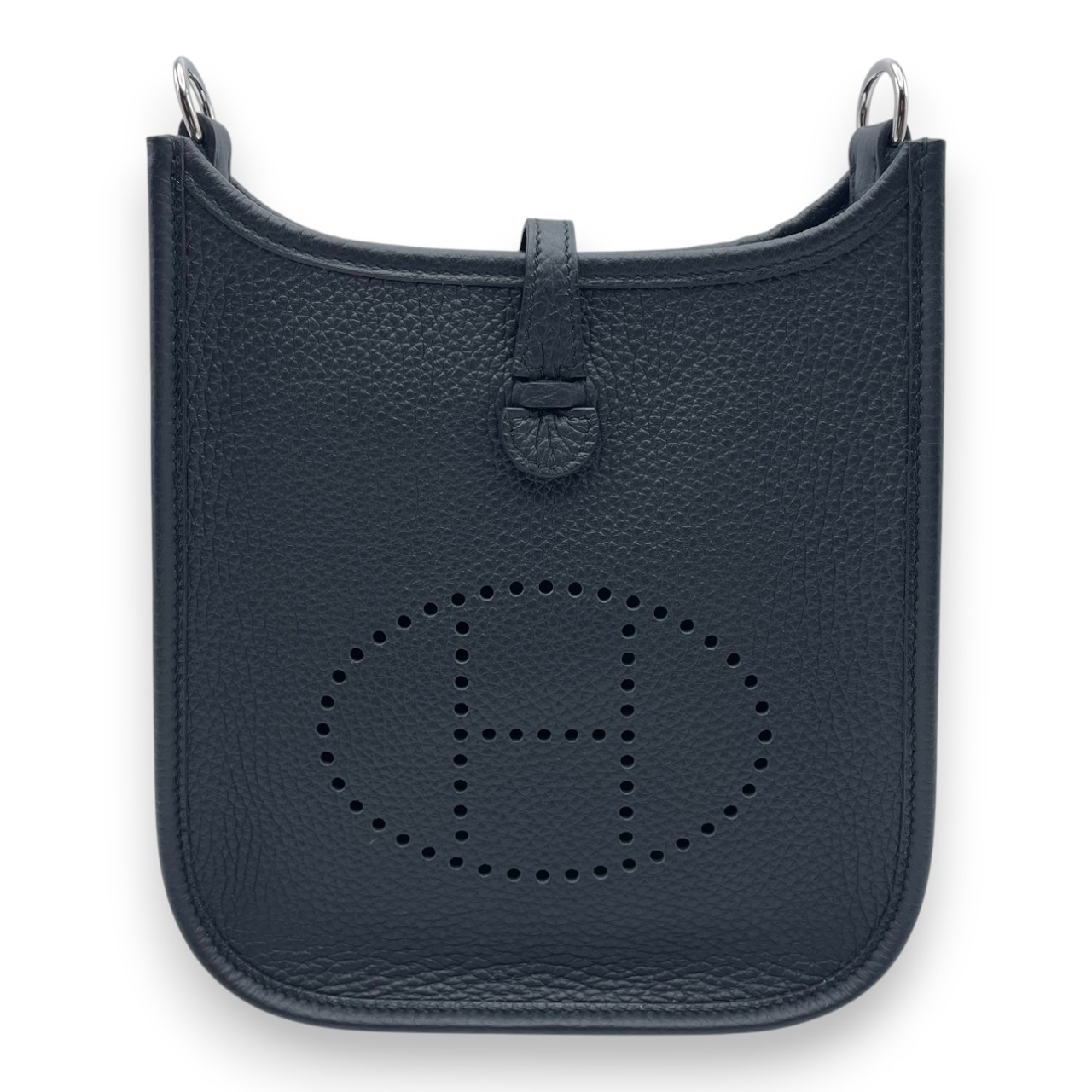 【新品未使用】【最新K刻印】HERMES ミニエヴリン アマゾーヌ TPM 16 エルメス ミニエヴリン アマゾーヌ TPM ノワール トリヨンクレマンス