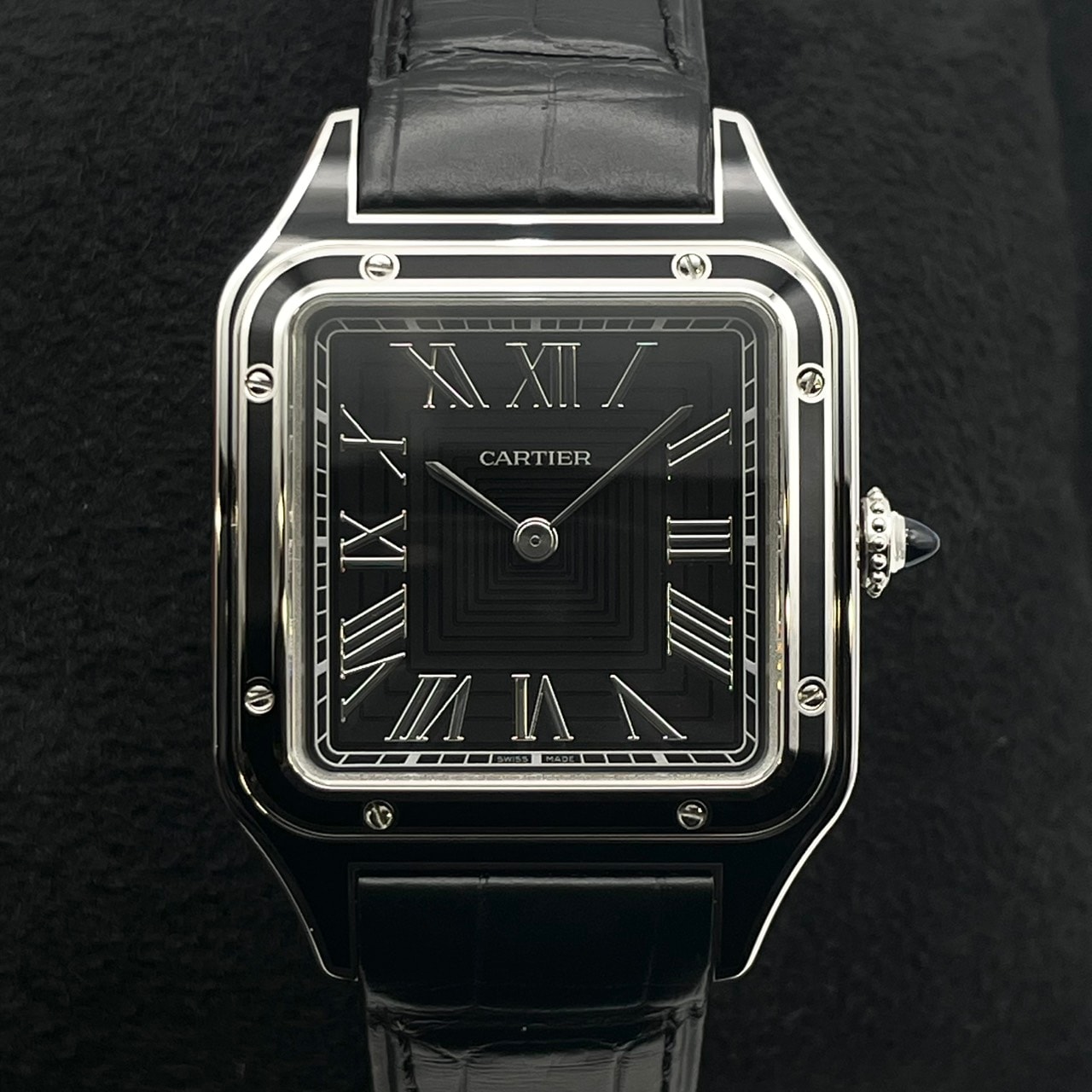 【国内定価約141万円！】カルティエ サントスデュモン WSSA0046 ブラック 43.5mm×31.4mm