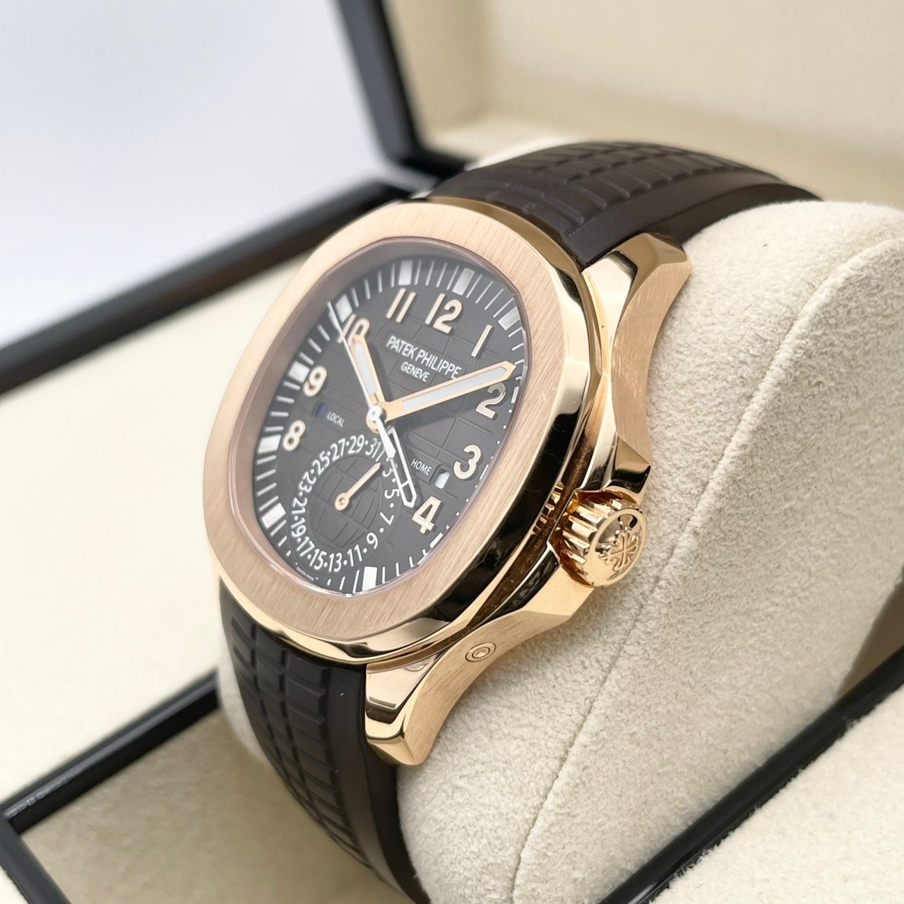 パテックフィリップ アクアノート 5164R-001 ブラウン・エンボス 40.8mm