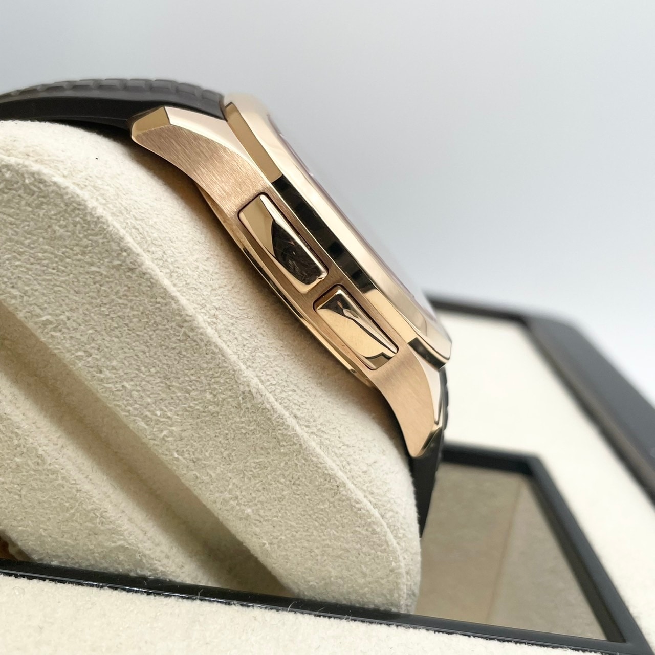 パテックフィリップ アクアノート 5164R-001 ブラウン・エンボス 40.8mm