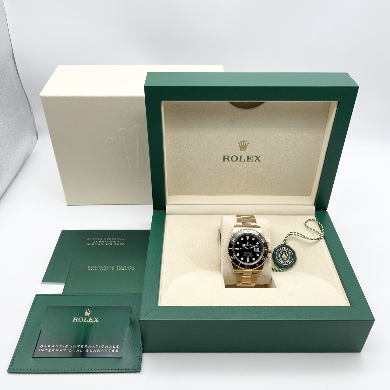 ロレックス サブマリーナーデイト 126618LN ブラック 41mm