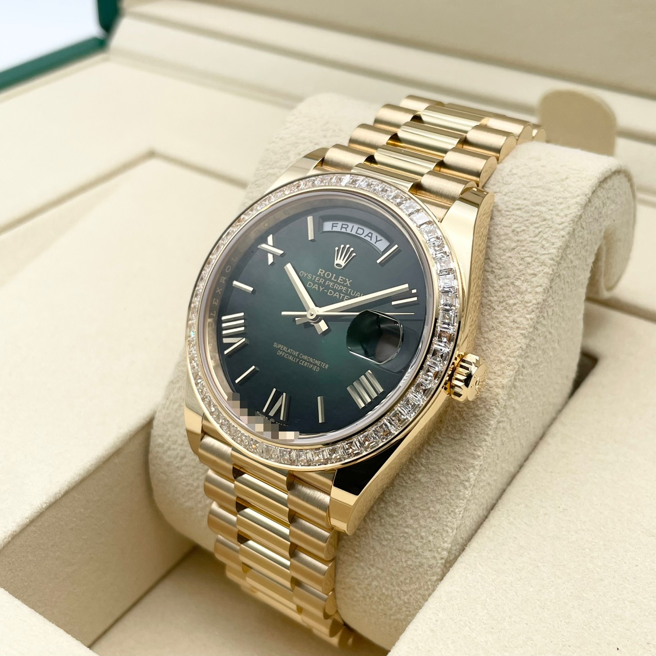 ロレックス デイデイト 228398TBR グリーンオンブレ 40mm