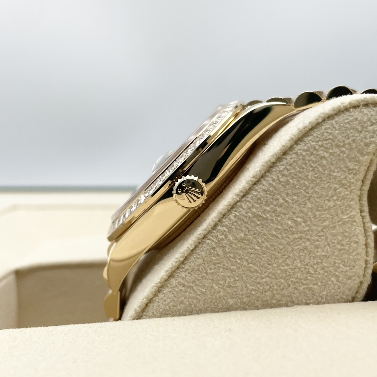 ロレックス デイデイト 228398TBR グリーンオンブレ 40mm