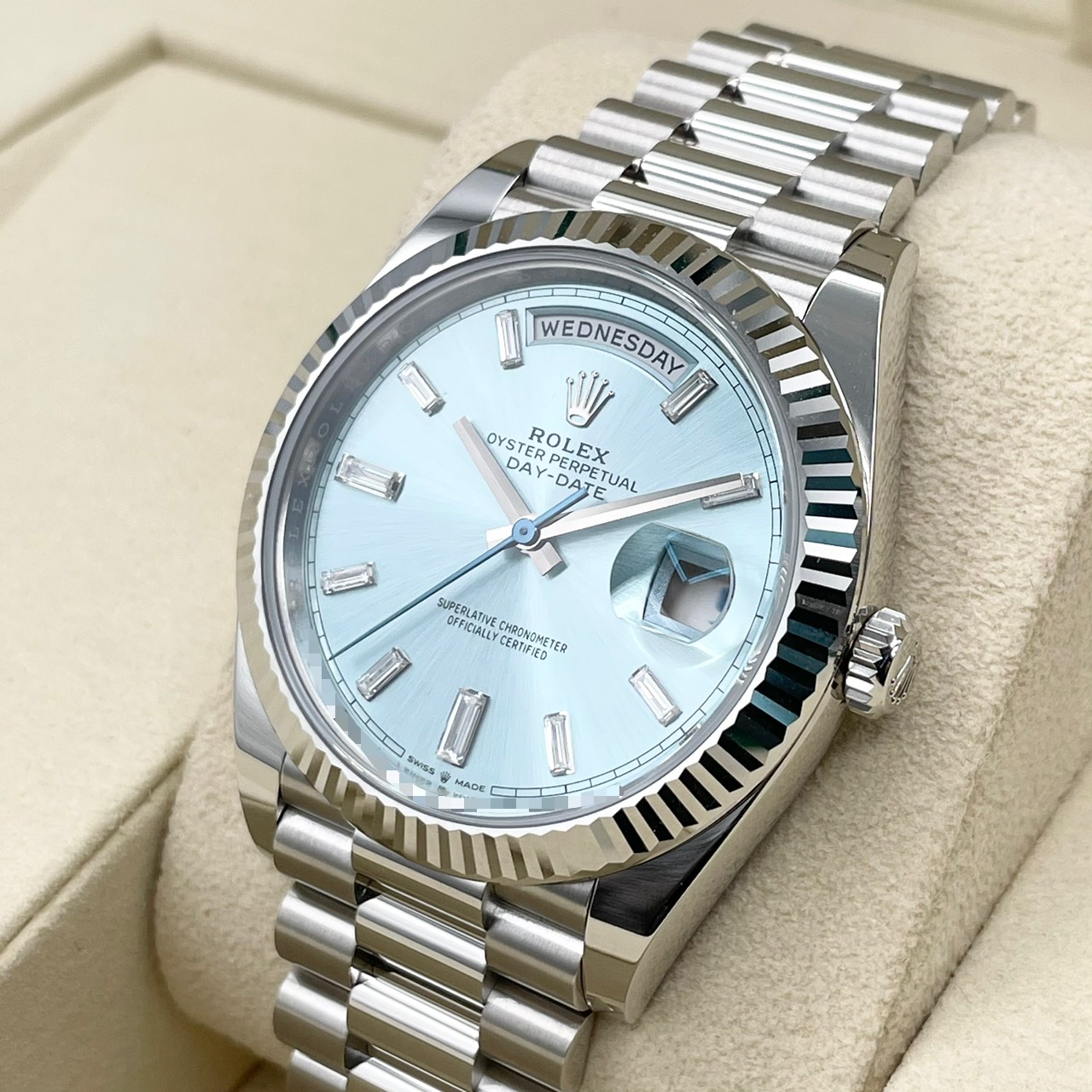 ロレックス デイデイト 228236A アイスブルー 40mm