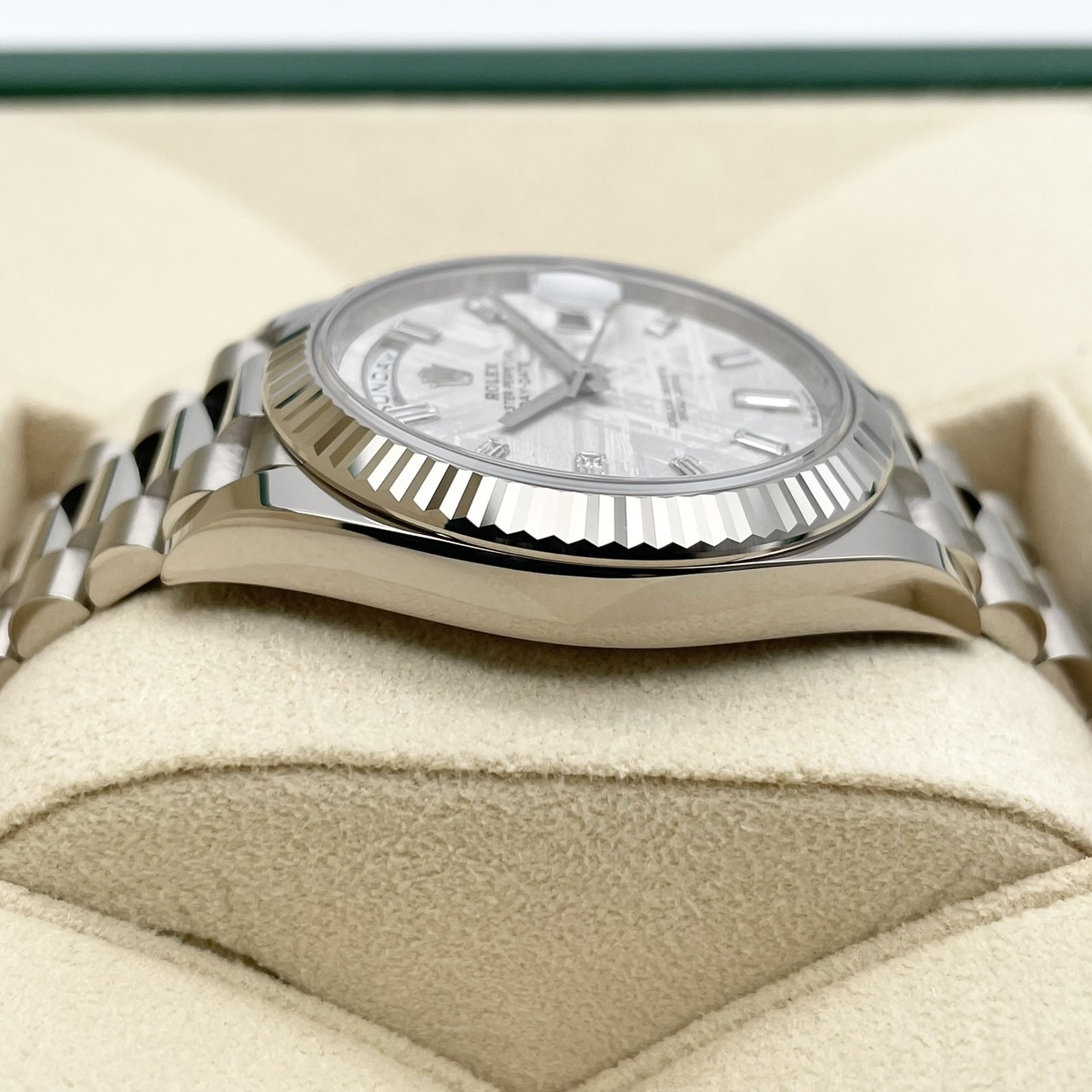 【未使用】ロレックス　228239デイデイト　ホワイトゴールド　駒　4コマ ロレックス デイデイト 40 ホワイトゴールド REF.228239