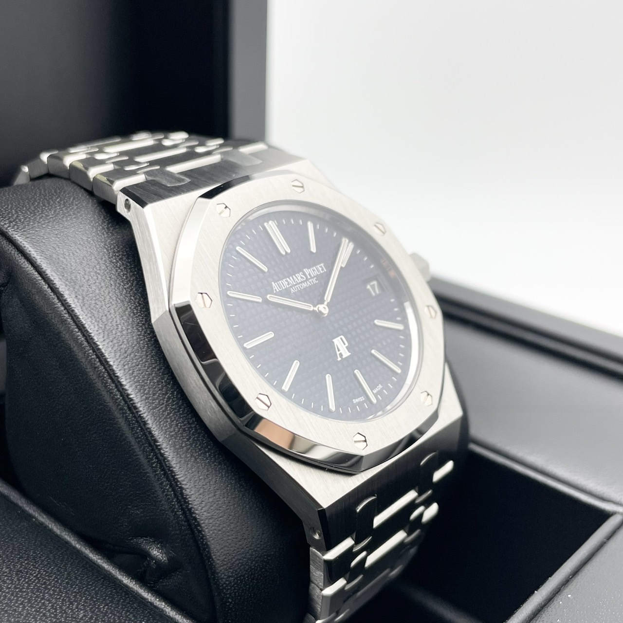 オーデマピゲ ロイヤル オーク “ジャンボ” エクストラシン 15202ST.OO