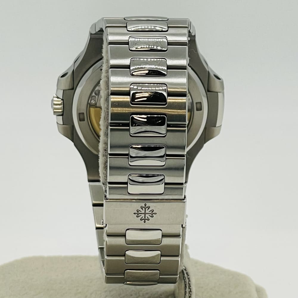 パテックフィリップ ノーチラス 5711/1A?010 ステンレススチール