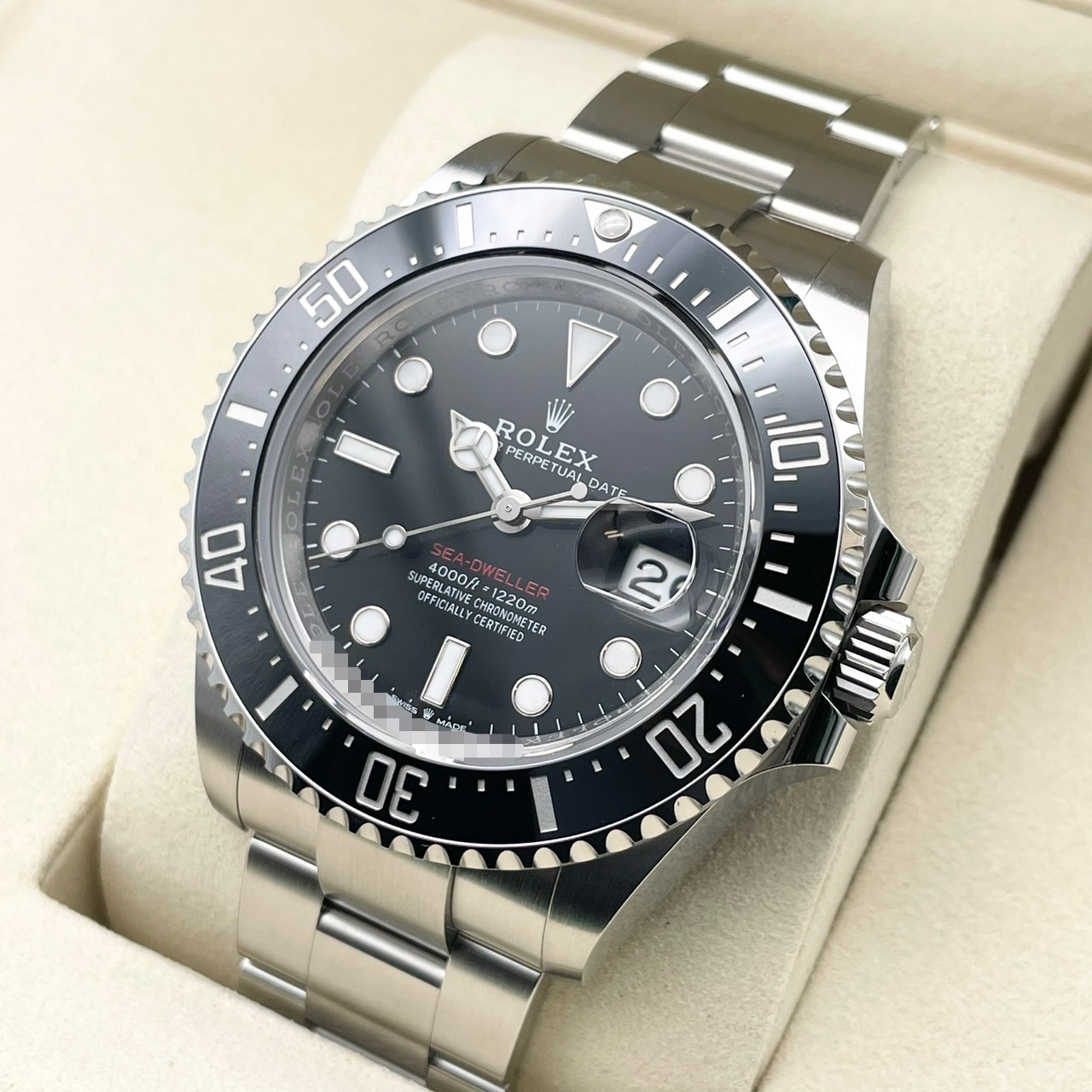 【保証書日付2026年1月！】 ロレックス シードゥエラー 126600 ブラック 43mm