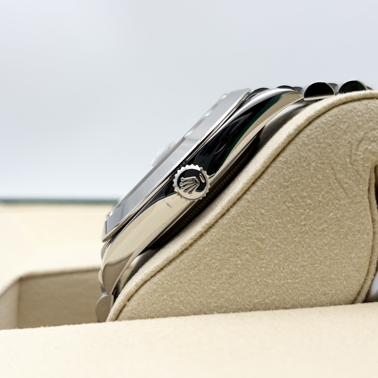 ロレックス デイトジャスト 126300 ミントグリーン ジュビリーブレスレット 41mm