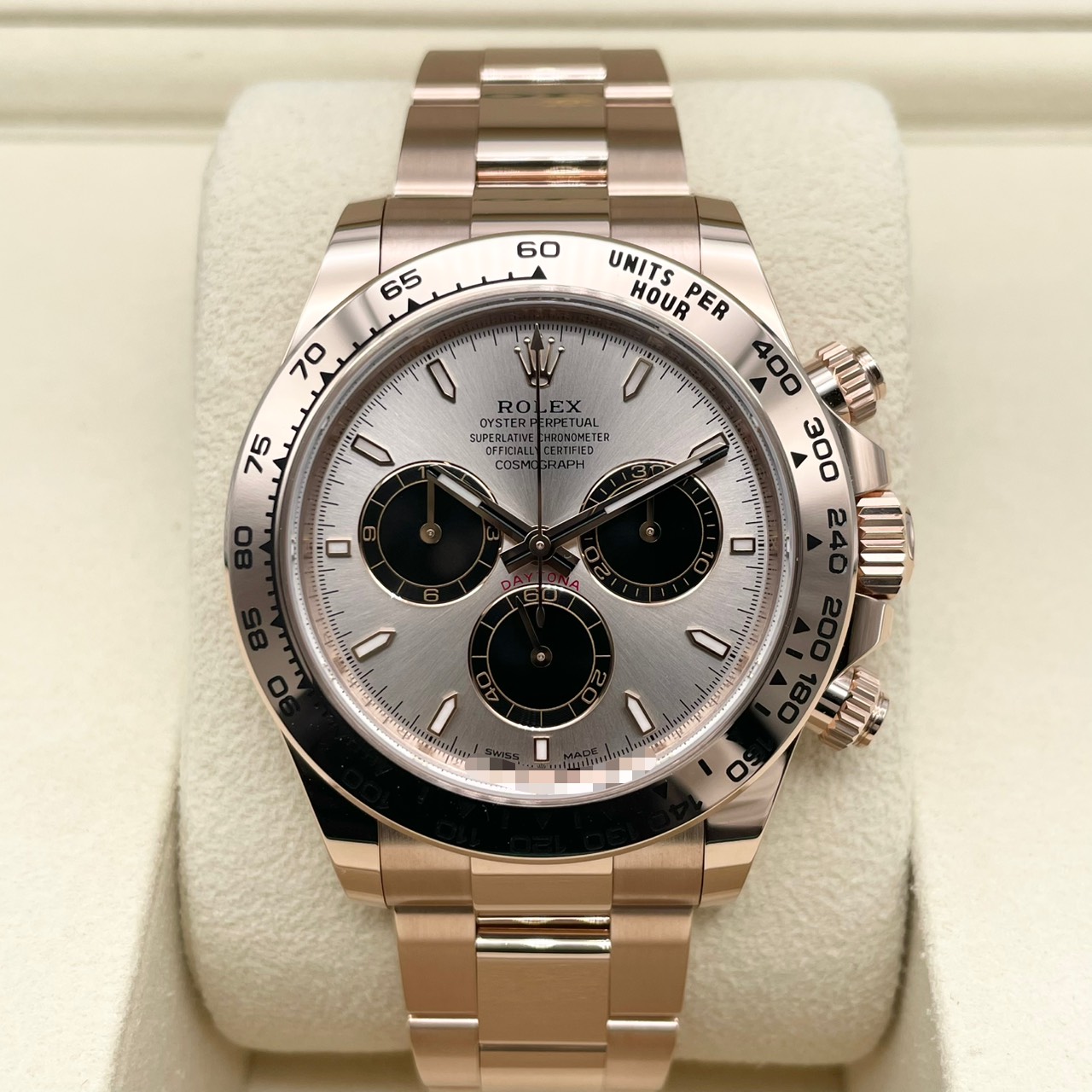 ロレックス デイトナ 126505 サンダスト＆ブライトブラック 40mm