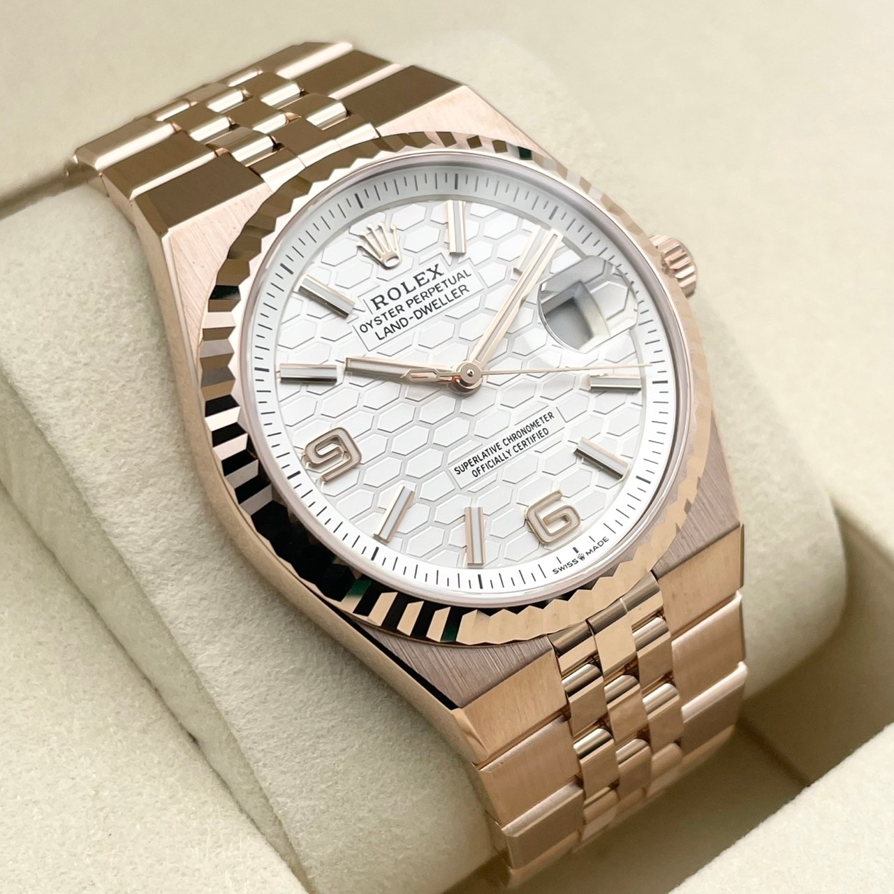 25年8月ギャラ！】ロレックス ランドドゥエラー 127235 インテンス