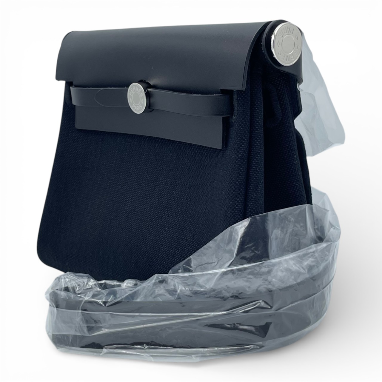 エルメス エールバッグ ジップ ミニ 20 ノワール トワルミリタリー/ヴァッシュハンター シルバー金具 K刻印