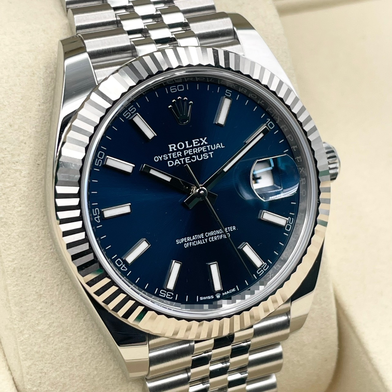 ロレックス デイトジャスト 126334 ブライトブルー ジュビリーブレスレット 41mm