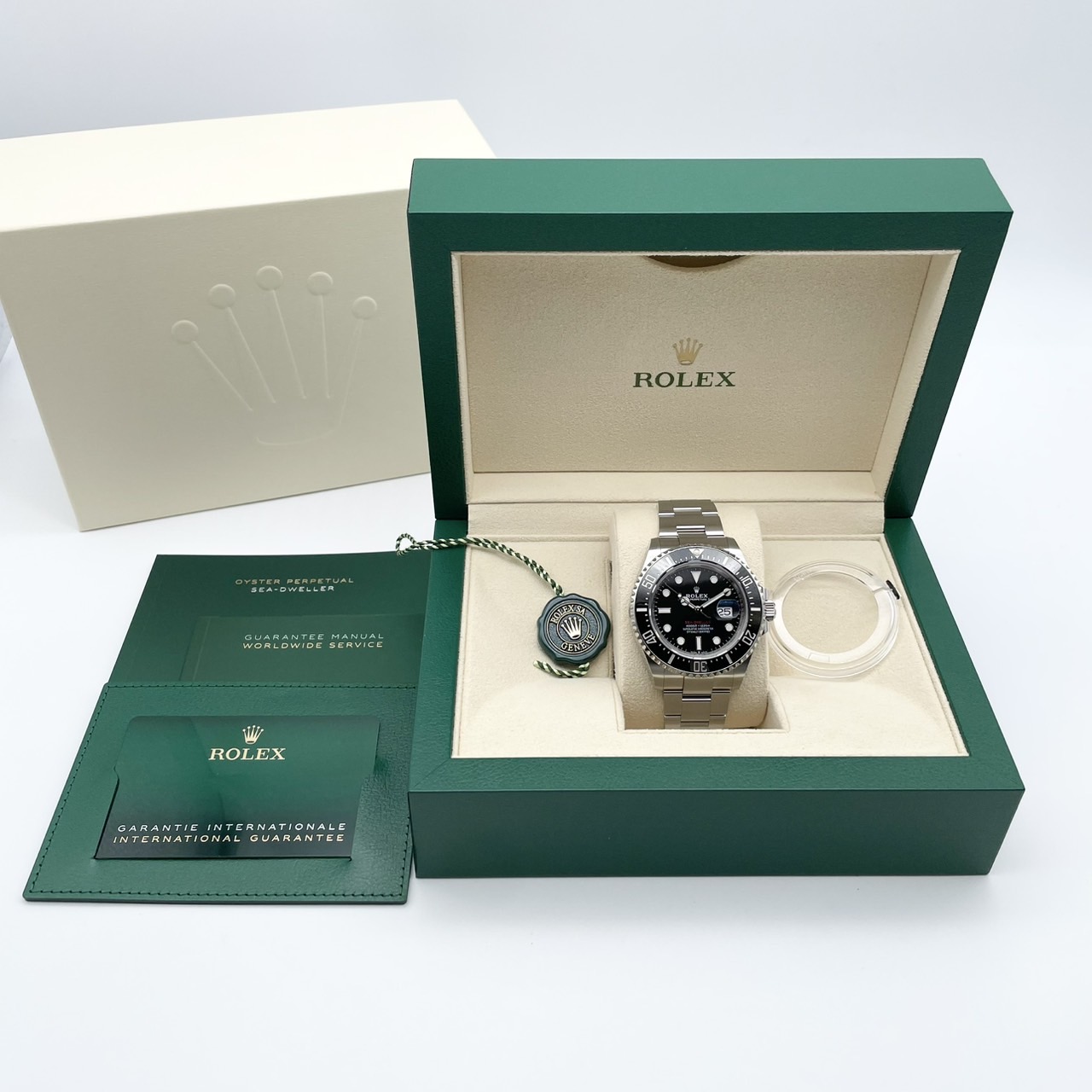 ロレックス シードゥエラー 126600 ブラック オイスターブレスレット 43mm