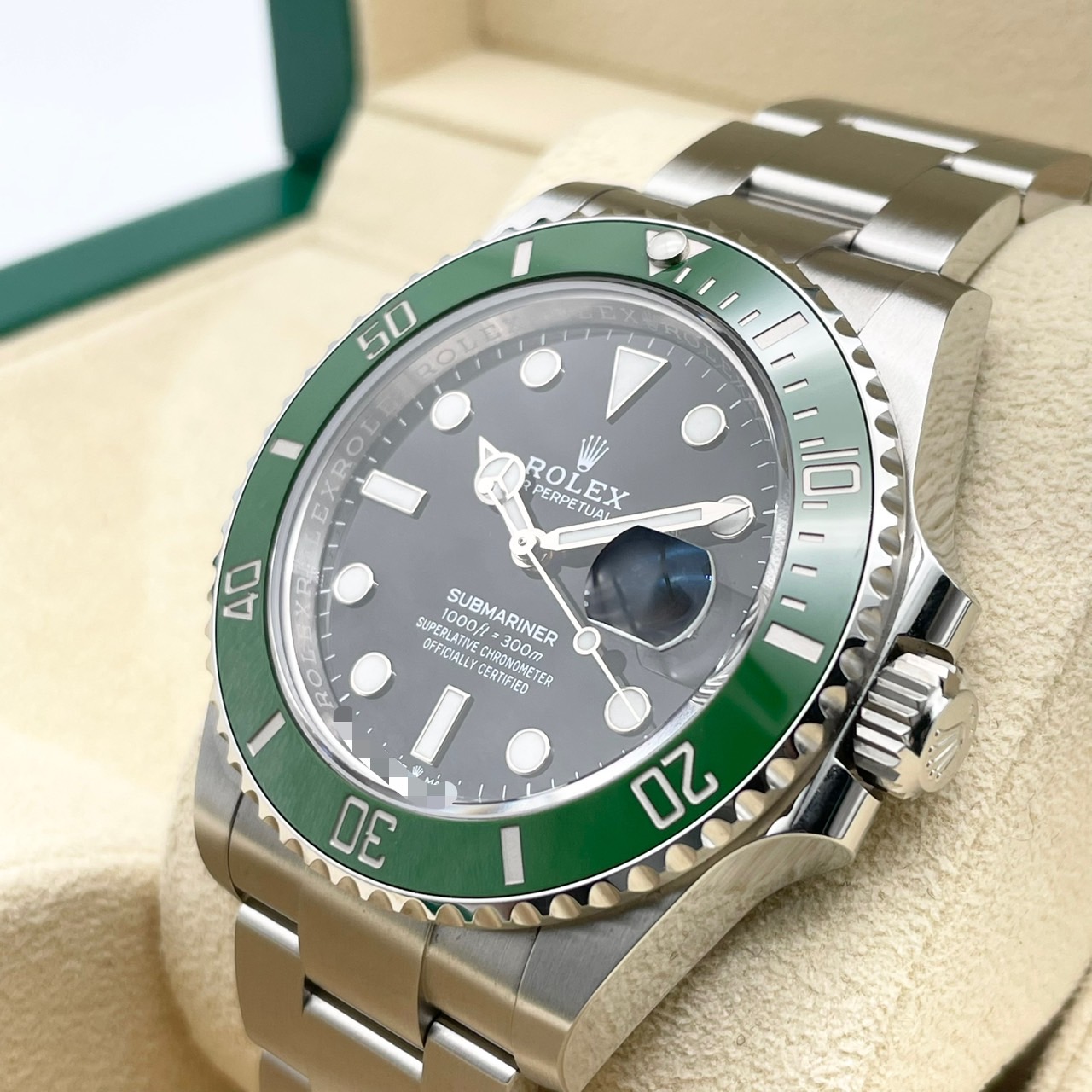ロレックス サブマリーナ デイト 126610LV ブラック 41mm