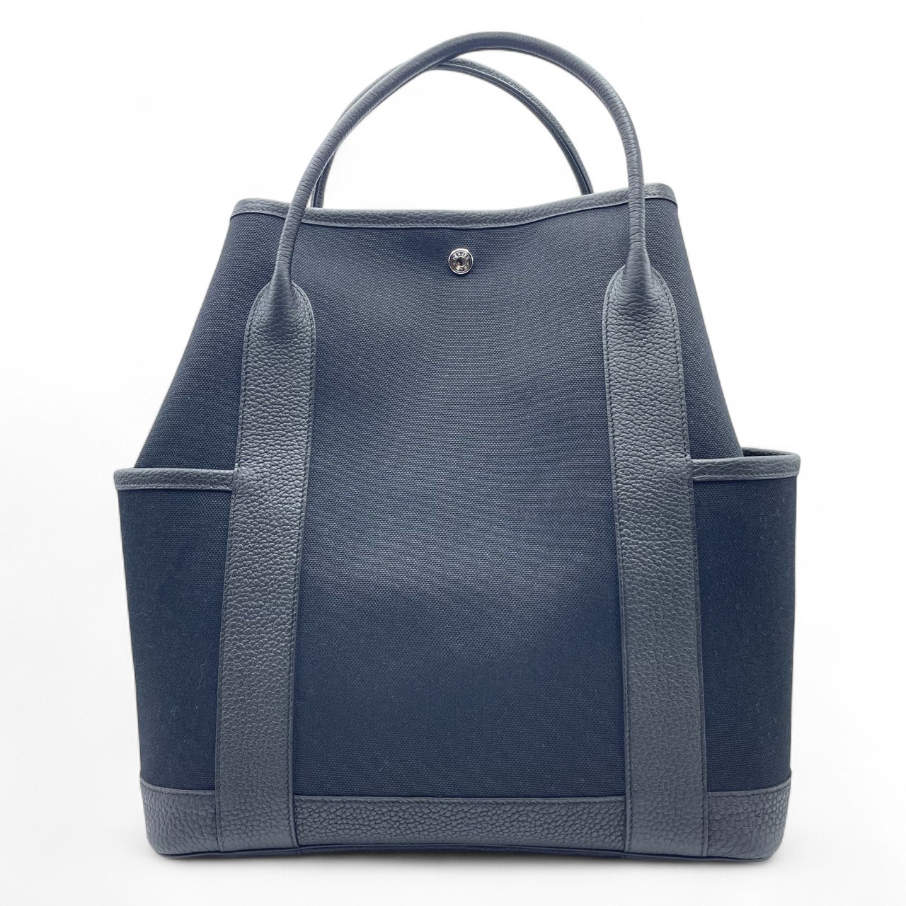 【定価以下】エルメス ガーデンパーティ ポケット ヴェルティカル W33.5 ノワール ネゴンダカーフ/ミリタリーキャンバス シルバー金具 W刻印