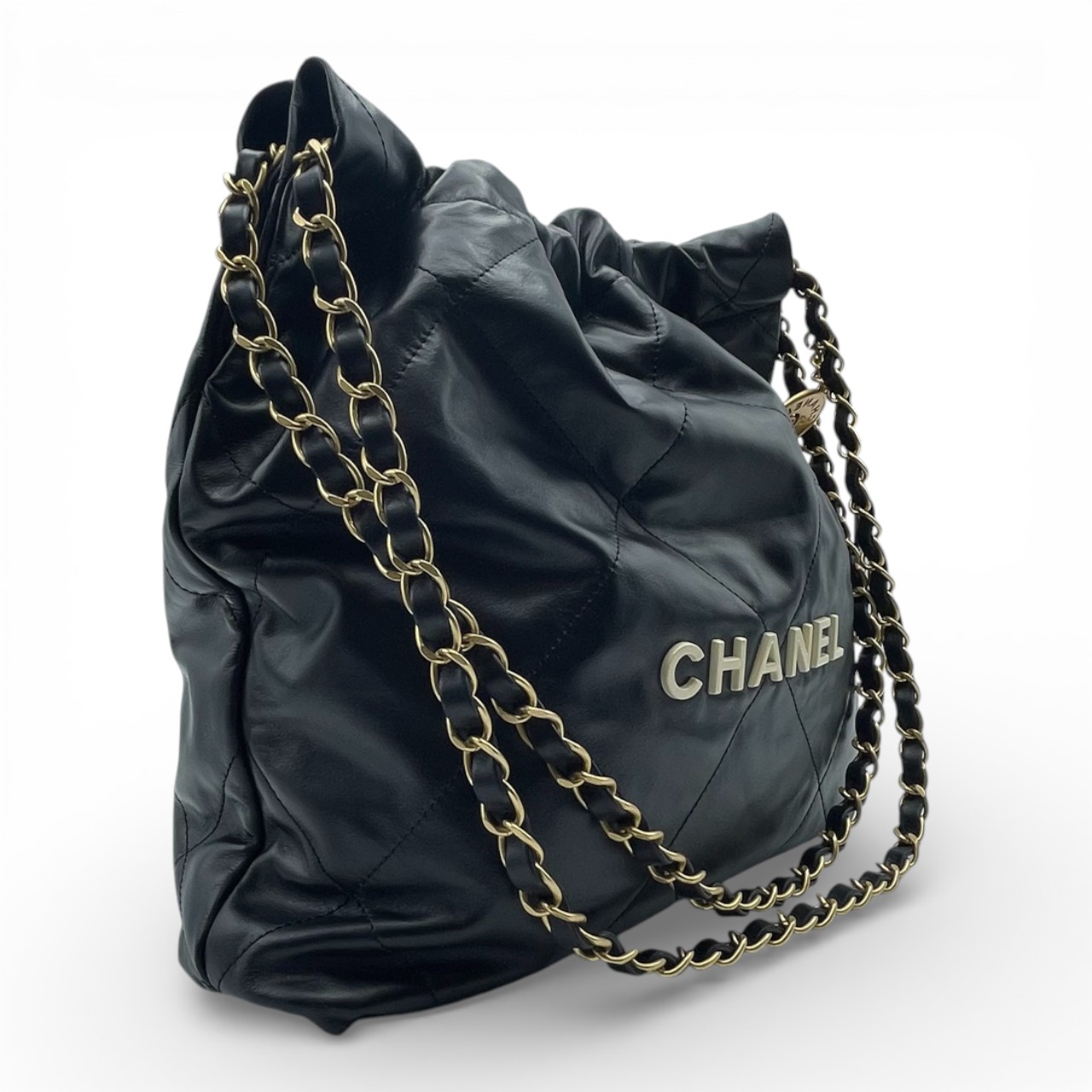 【現金特価】シャネル CHANEL22 スモール ハンドバッグ ブラック カーフスキン ゴールド金具