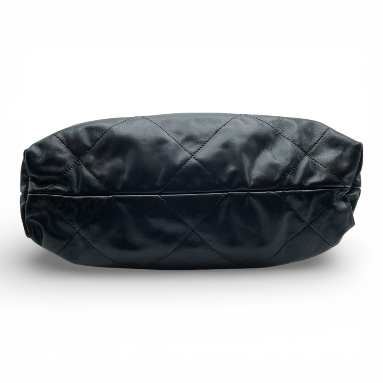 【現金特価】シャネル CHANEL22 スモール ハンドバッグ ブラック カーフスキン ゴールド金具