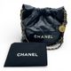【現金特価】シャネル CHANEL22 スモール ハンドバッグ ブラック カーフスキン ゴールド金具