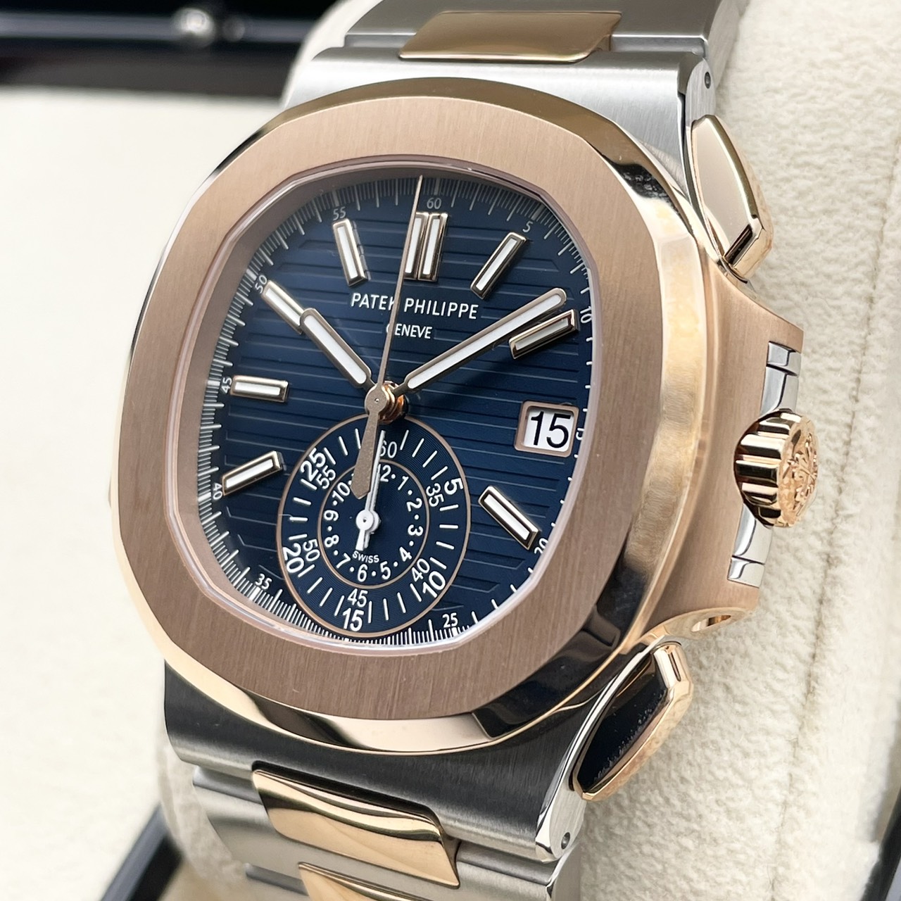 パテックフィリップ ノーチラス 5980/1AR-001 ブルー 40mm