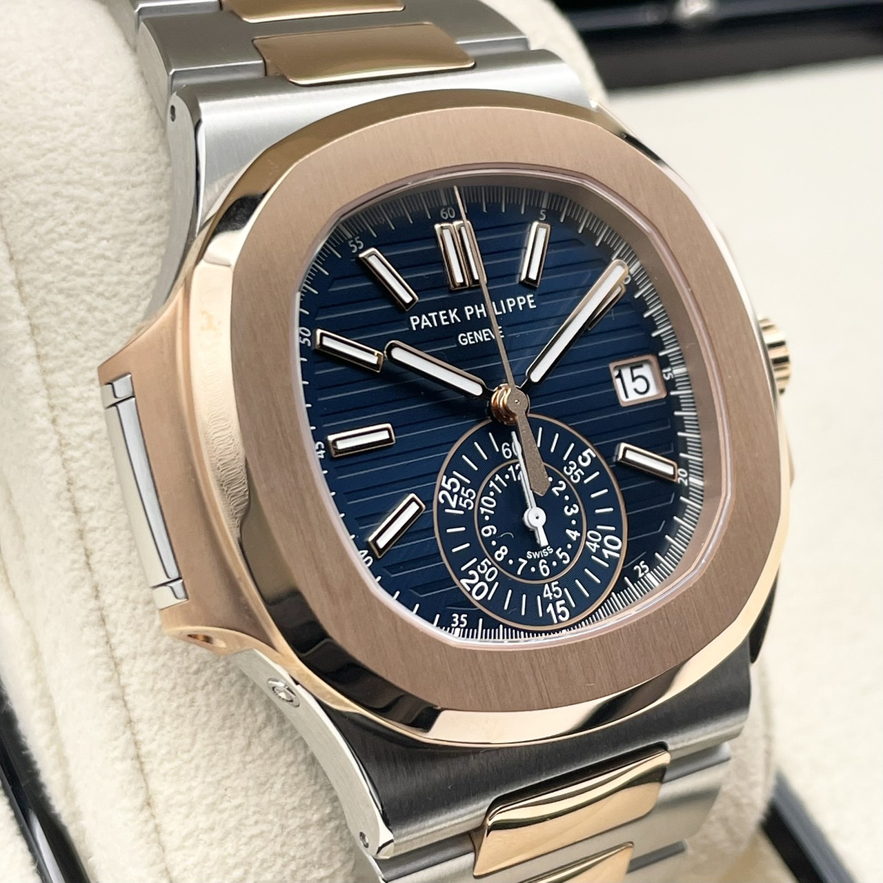 パテックフィリップ ノーチラス 5980/1AR-001 ブルー 40mm