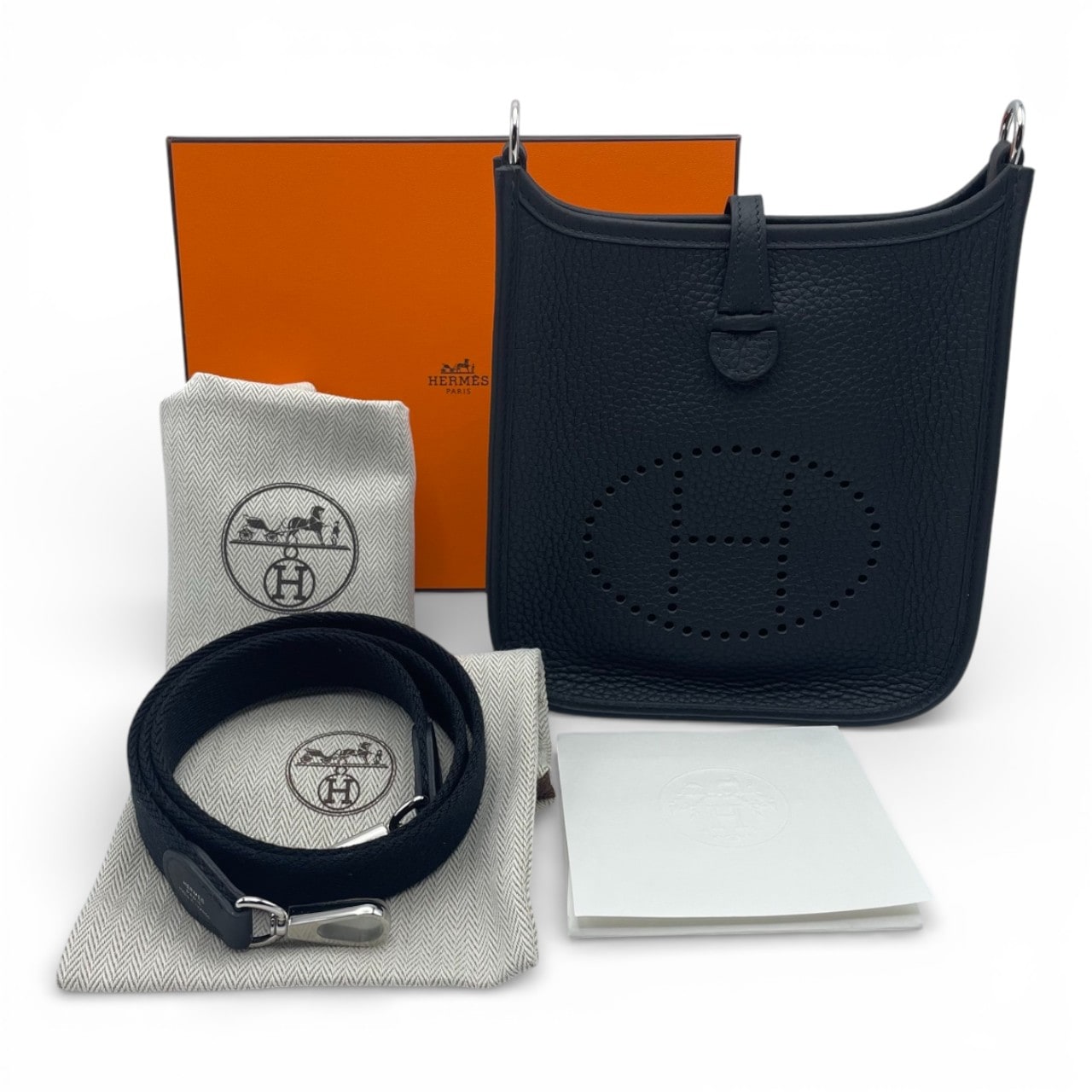 エルメス ミニエヴリン アマゾーヌ TPM ノワール トリヨンクレマンス