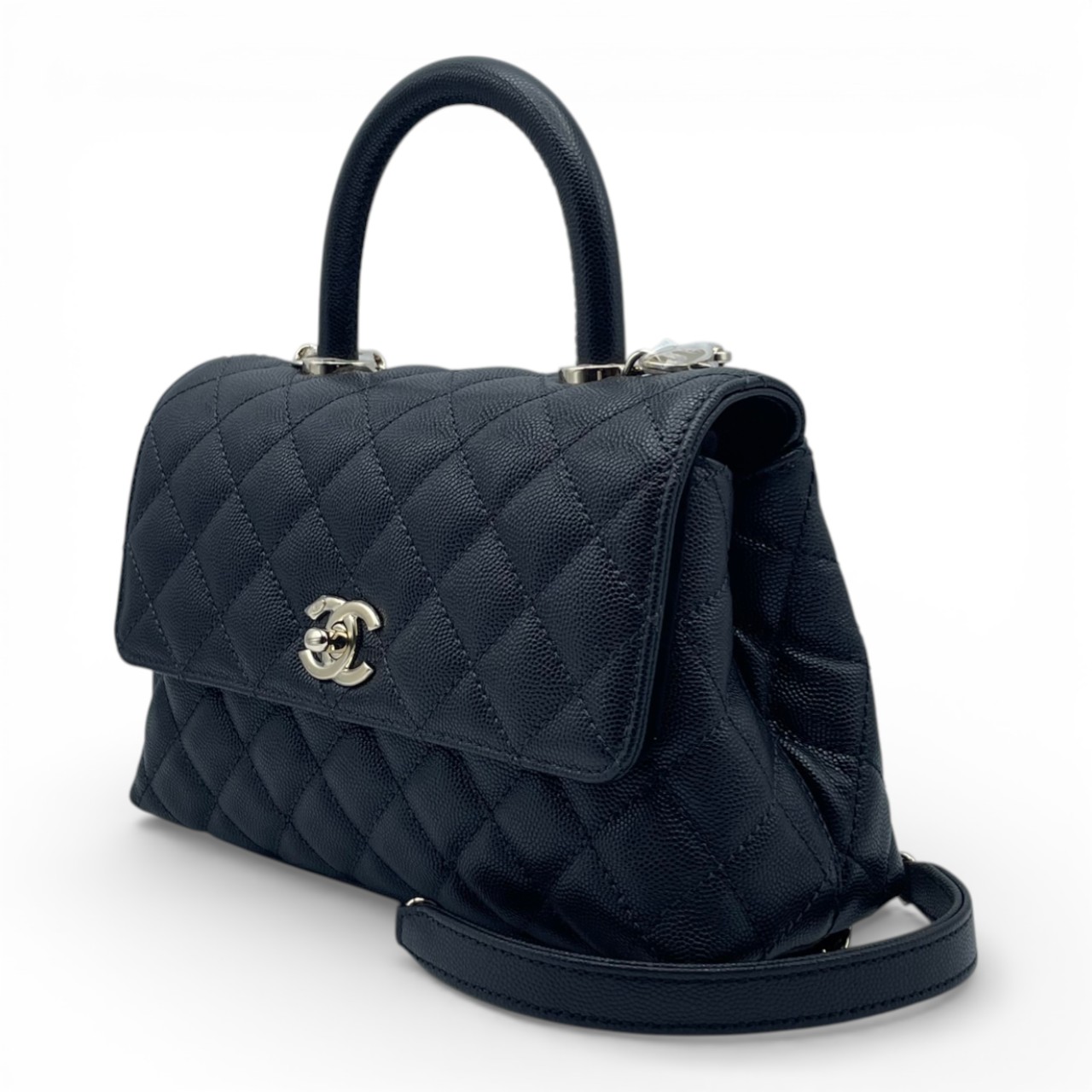 シャネル ココハンドル W24 ブラック キャビアスキン シャンパンゴールド金具