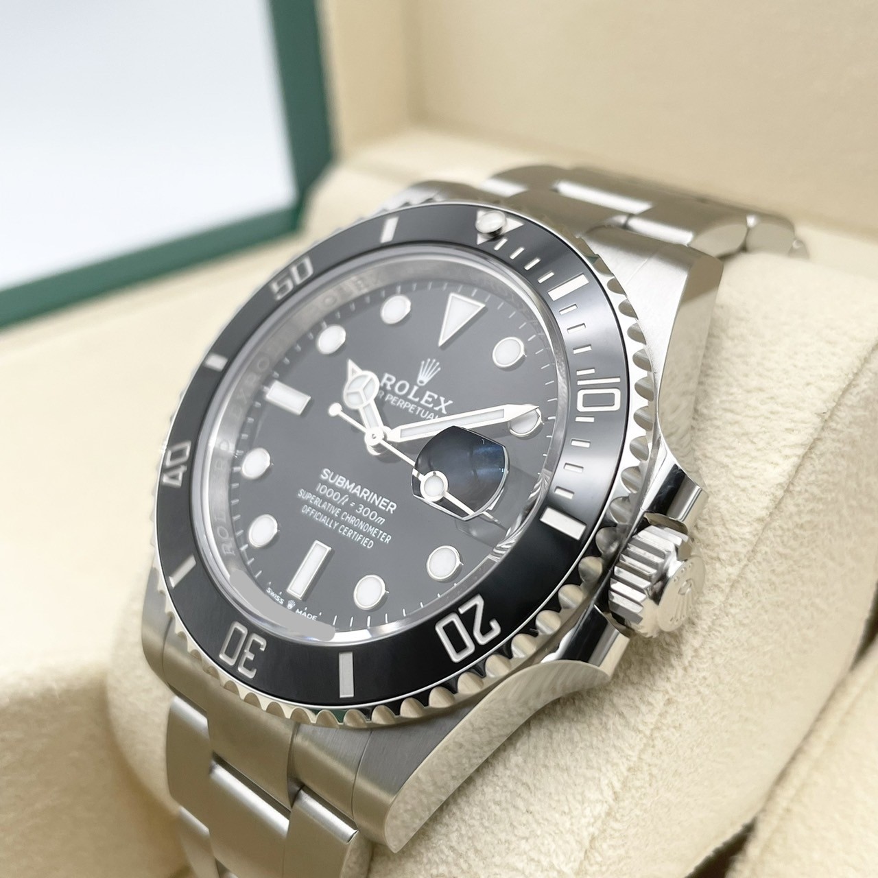 ロレックス サブマリーナデイト 126610LN ブラック 41mm