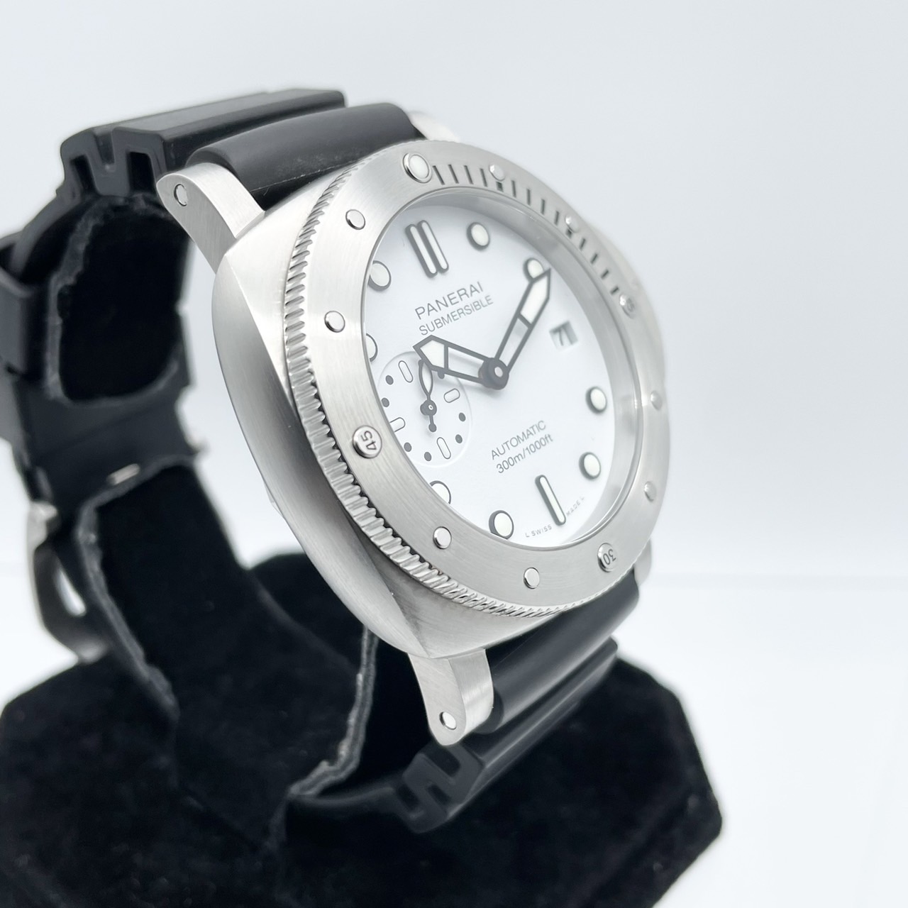 パネライ サブマーシブル PAM02223 ホワイト 42mm