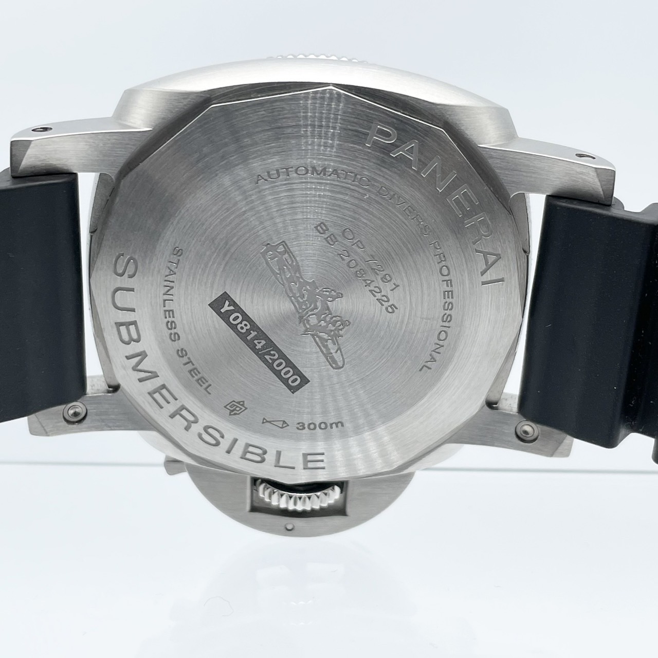 パネライ サブマーシブル PAM02223 ホワイト 42mm