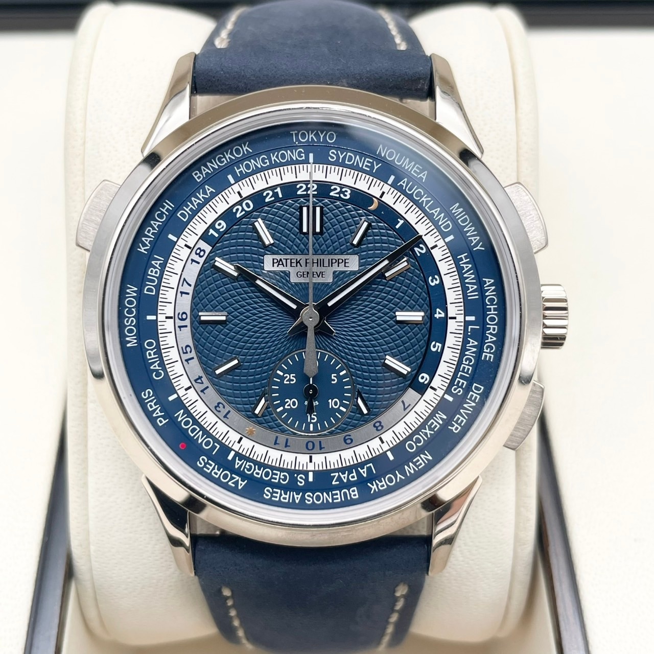 パテックフィリップ コンプリケーション ワールドタイム クロノグラフ 5930G-001 ブルー 39.5mm