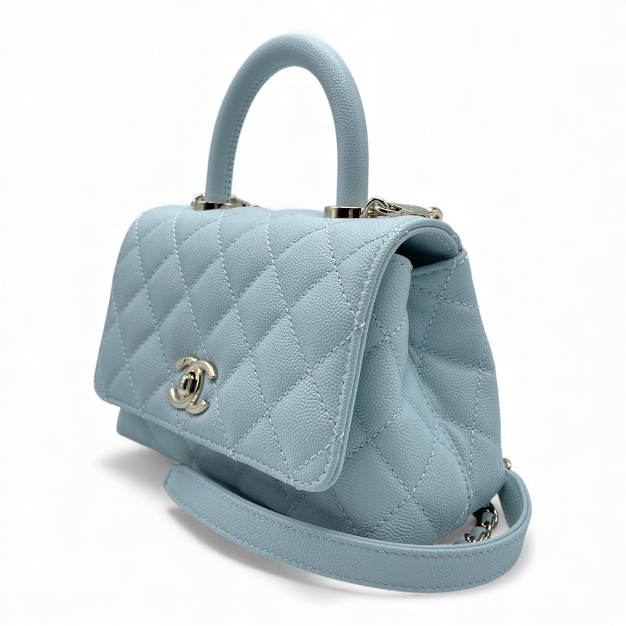 シャネル ココハンドル W19 ライトブルー キャビアスキン ゴールド金具