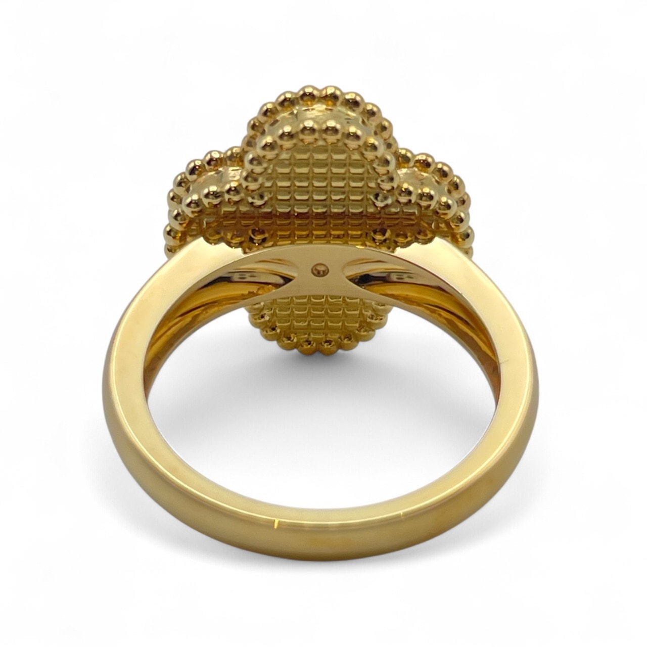 ヴィンテージアルハンブラ　マザーオブパール　イエローゴールド Van Cleef & Arpels ヴァンクリーフ＆アーペル ヴィンテージ