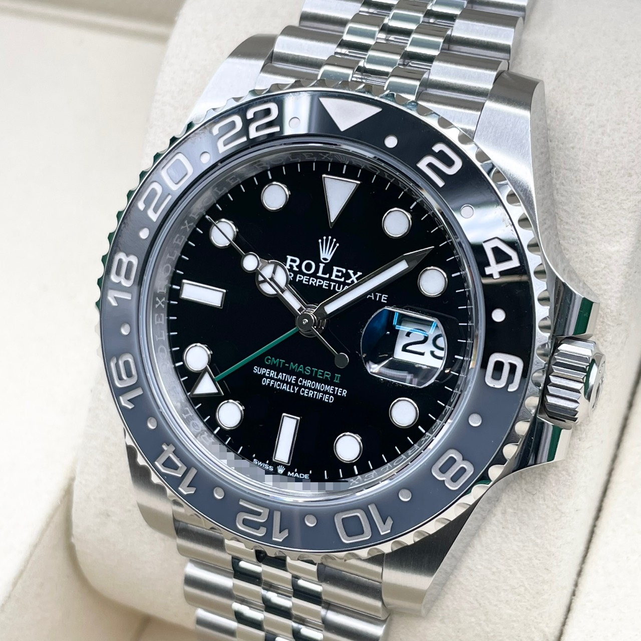 ロレックス GMTマスターII 126710GRNR ブラック ジュビリーブレス 40mm