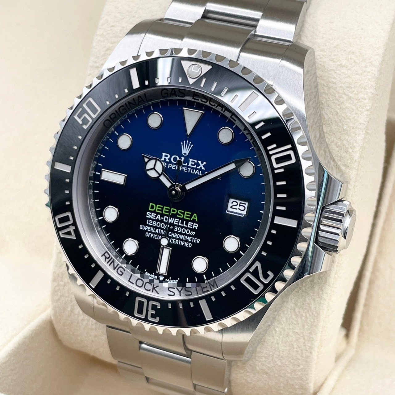 ロレックス シードゥエラー ディープシー 126660 Dブルー ステンレススチール 44mm