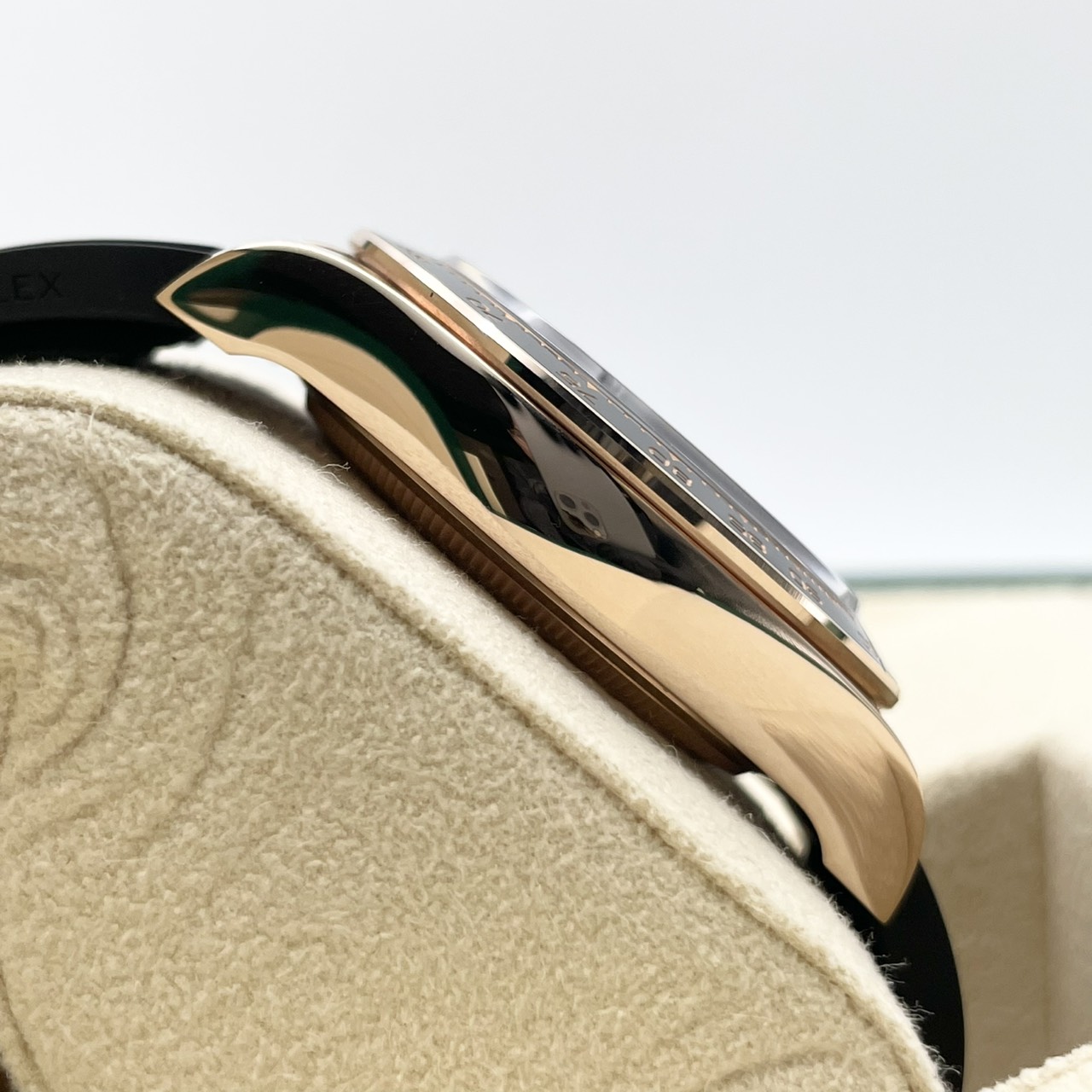 ロレックス デイトナ 126515LN ブライトブラック＆サンダスト 40mm