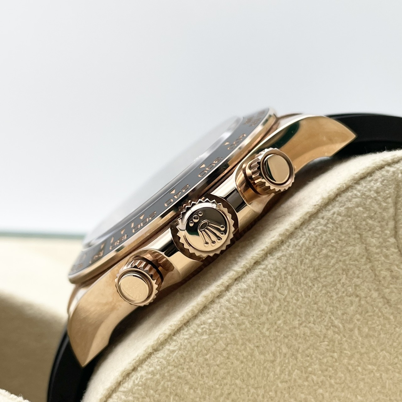 ロレックス デイトナ 126515LN ブライトブラック＆サンダスト 40mm