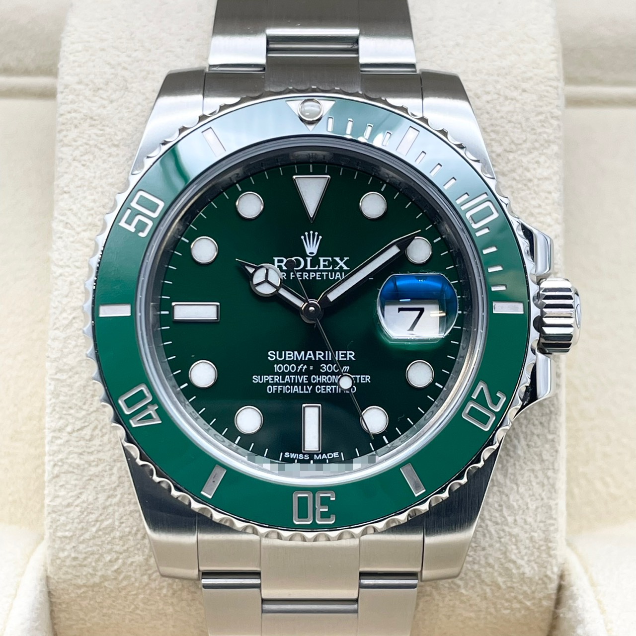 ロレックス サブマリーナーデイト 116610LV グリーン オイスターブレス 40mm