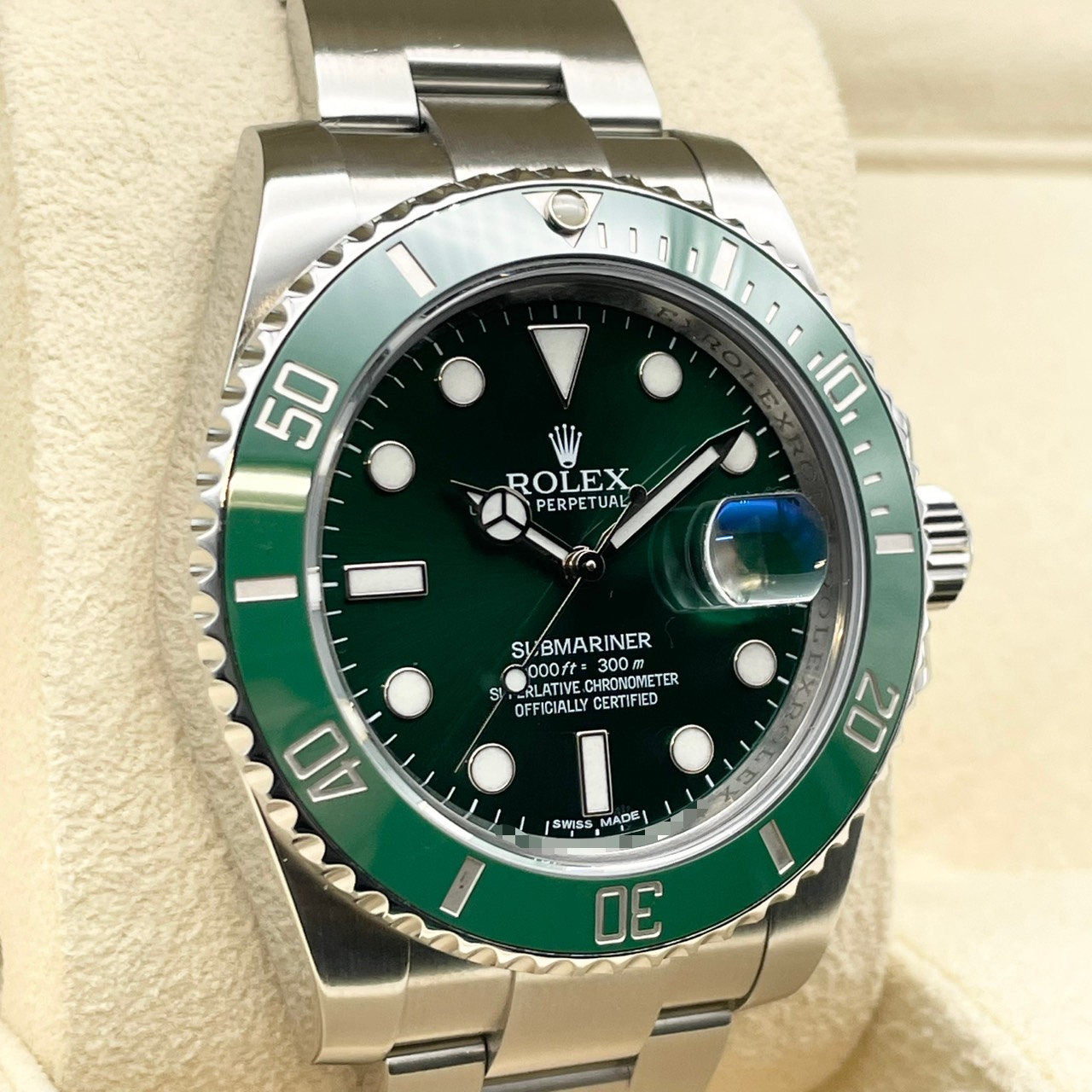 ロレックス サブマリーナーデイト 116610LV グリーン オイスターブレス 40mm