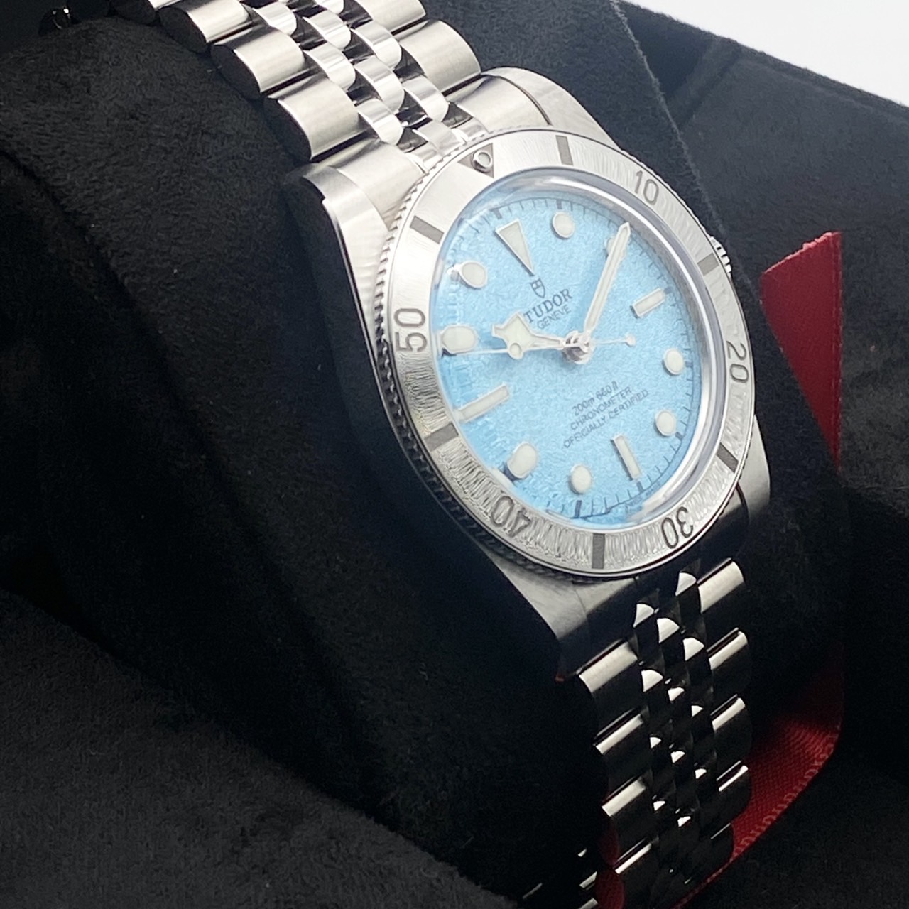 国内正規ギャラ！】チューダー ブラックベイ 54 M79000-0001 ラグーン