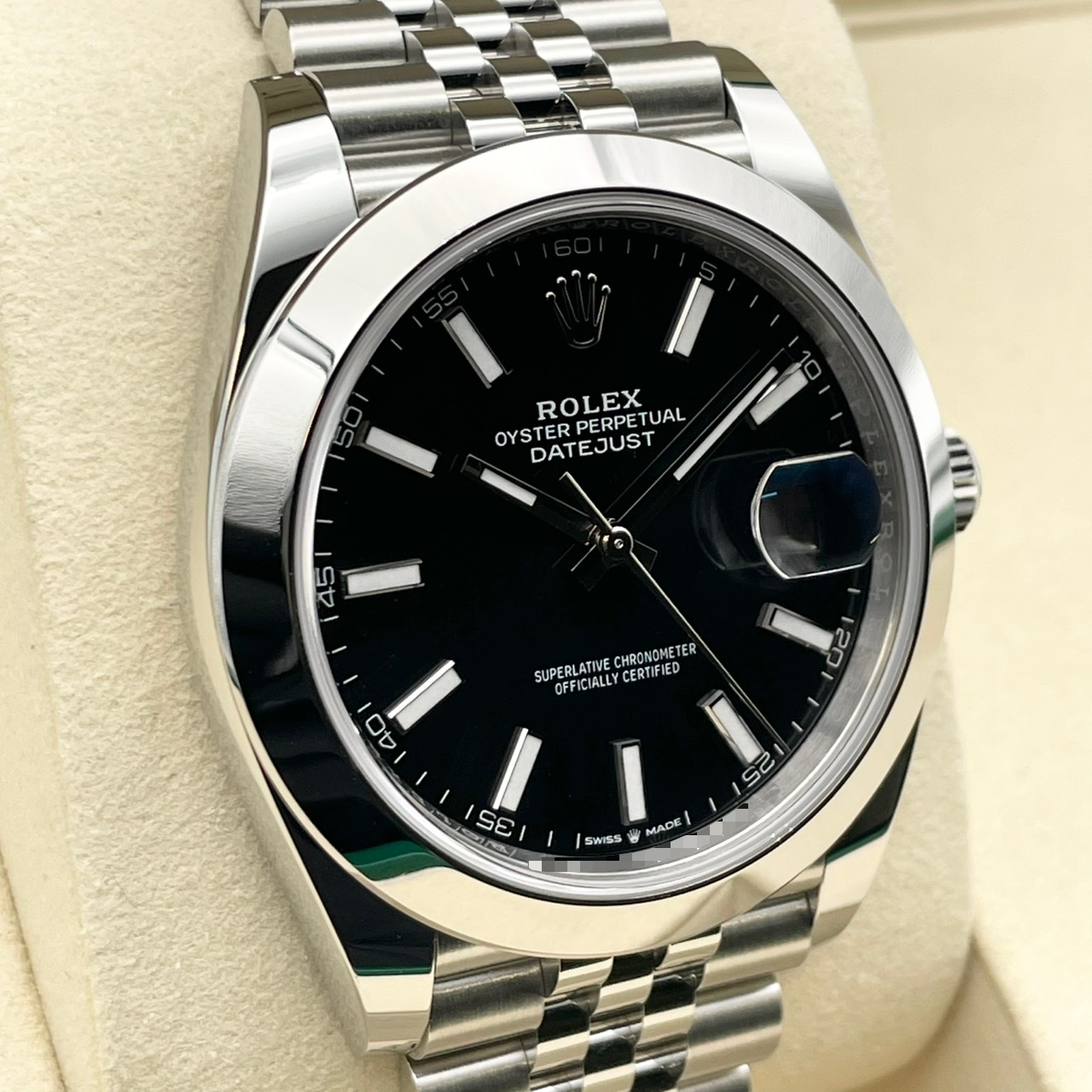 【保証書日付2025年11月！】ロレックス デイトジャスト 126300 ブラック ジュビリーブレスレット 41mm