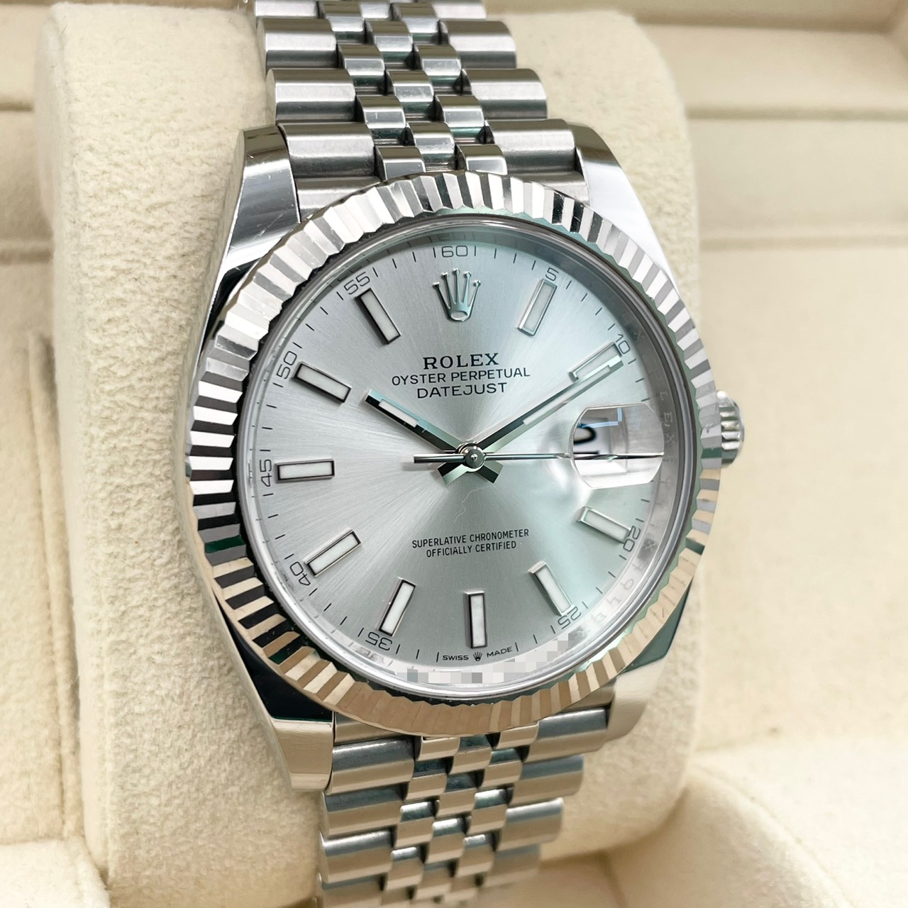 ロレックス デイトジャスト 126334 シルバー ジュビリーブレスレット 41mm