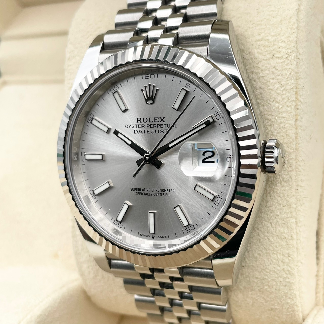 ロレックス デイトジャスト 126334 シルバー ジュビリーブレスレット 41mm
